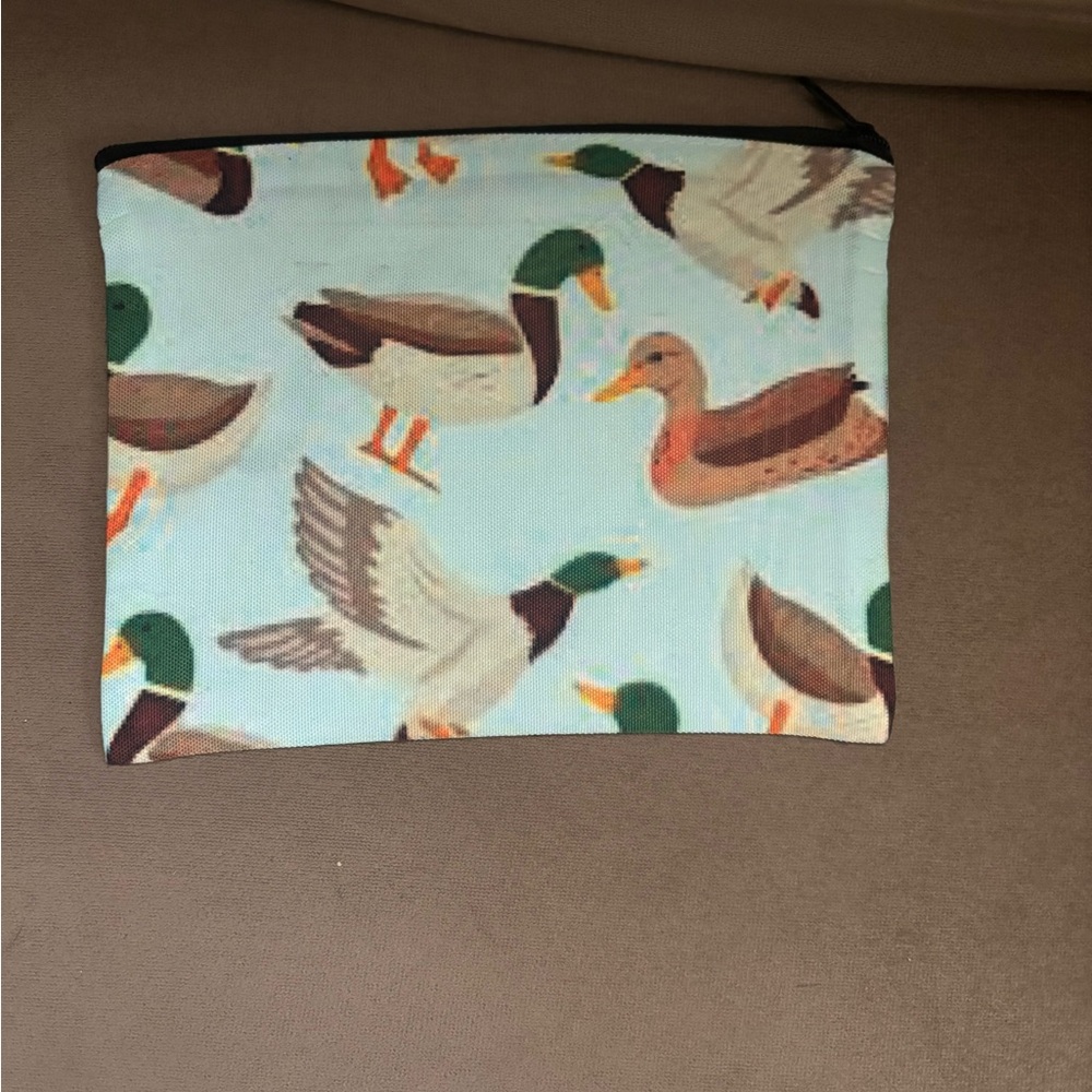 Stylish Multi-Patterned Women's Pouch Set - image 5